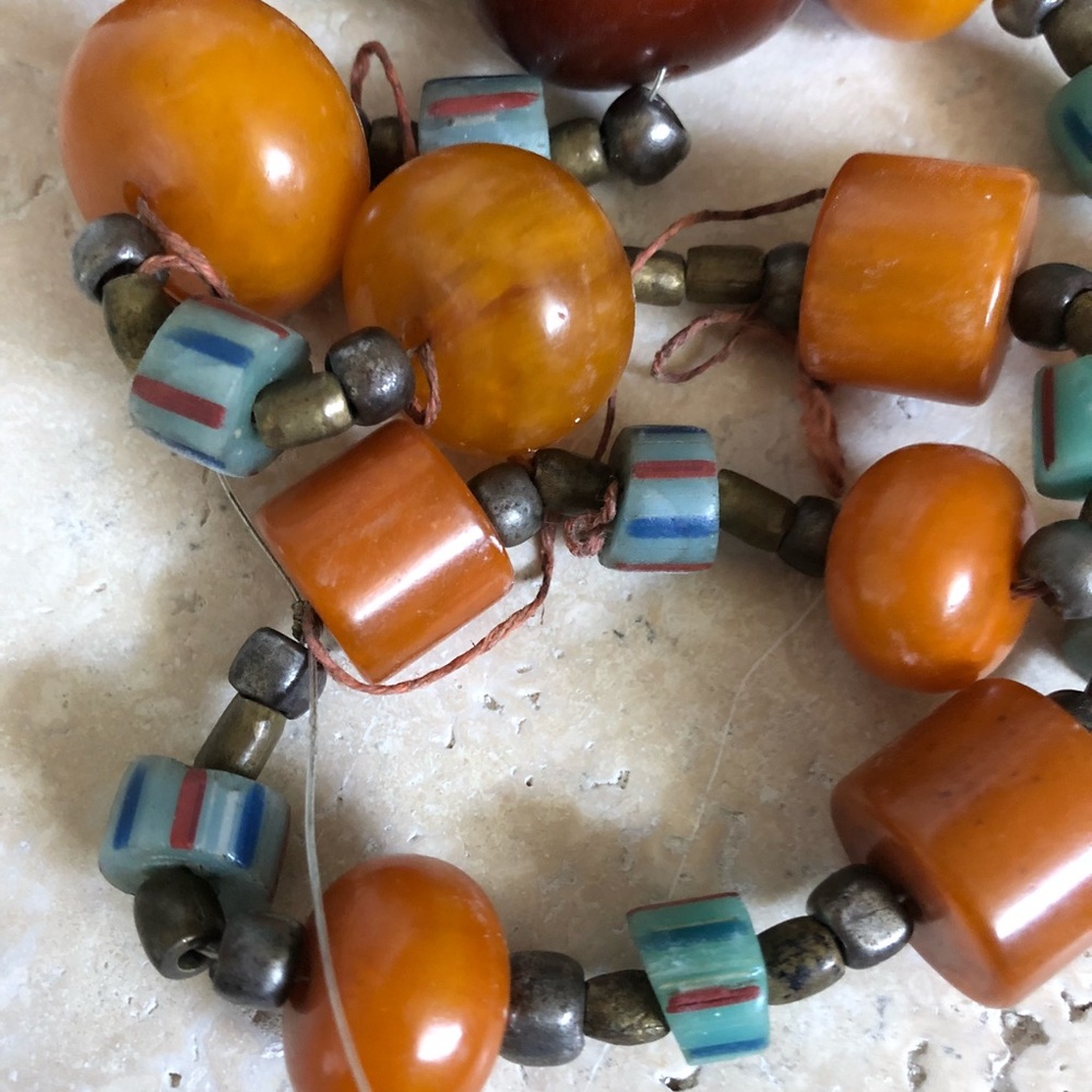 NATURAL BALTIC AMBER BUTTERSCOTCH EGG YOLK BEADS - Picture 4 of 6